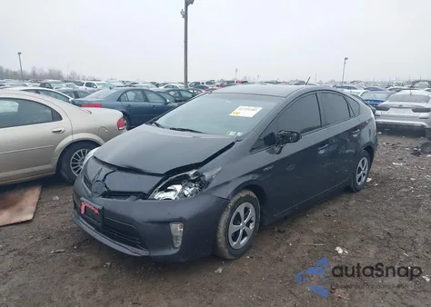 2013 Toyota Prius Three z USA, uszkodzony, nr VIN JTDKN3DU0D5634684